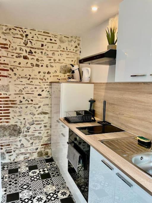 Le Studio Du Port Châteauneuf-sur-Loire المظهر الخارجي الصورة