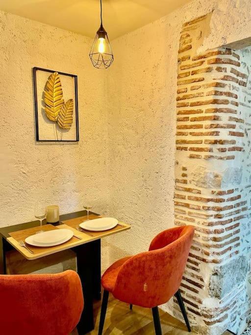 Le Studio Du Port Châteauneuf-sur-Loire المظهر الخارجي الصورة