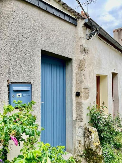 Le Studio Du Port Châteauneuf-sur-Loire المظهر الخارجي الصورة